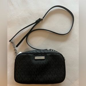 Michael Kors Crossbody Bag